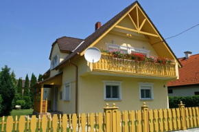 Familia nyaraló 163, Balatonmariafürdö